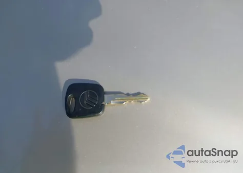 1998 Mercury Grand Marquis z USA, uszkodzony, nr VIN 2MEFM75W5WX658538